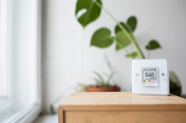 Monitor Air Quality